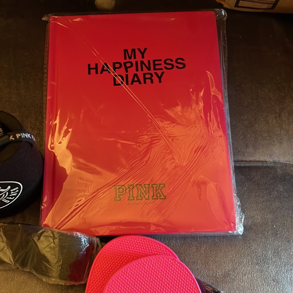 PINK bundle gift set! - Picture 3 of 10